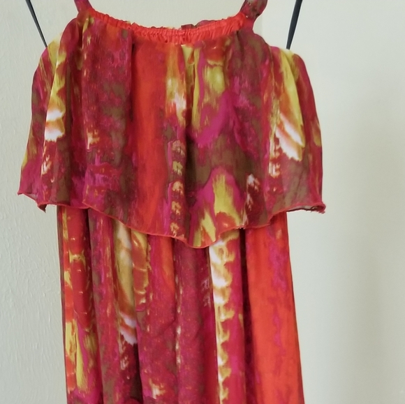 Dress - Picture 3 of 3